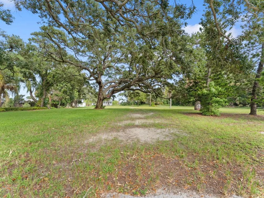 1026 Indian River Drive Sebastian, FL 32958