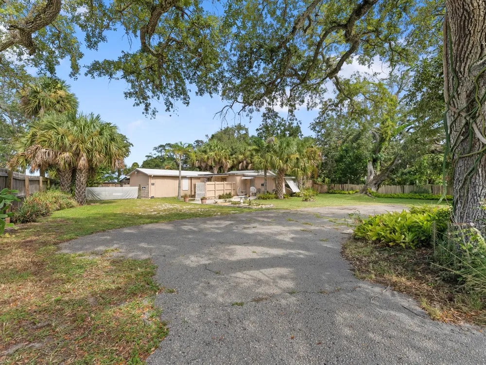1026 Indian River Drive Sebastian, FL 32958