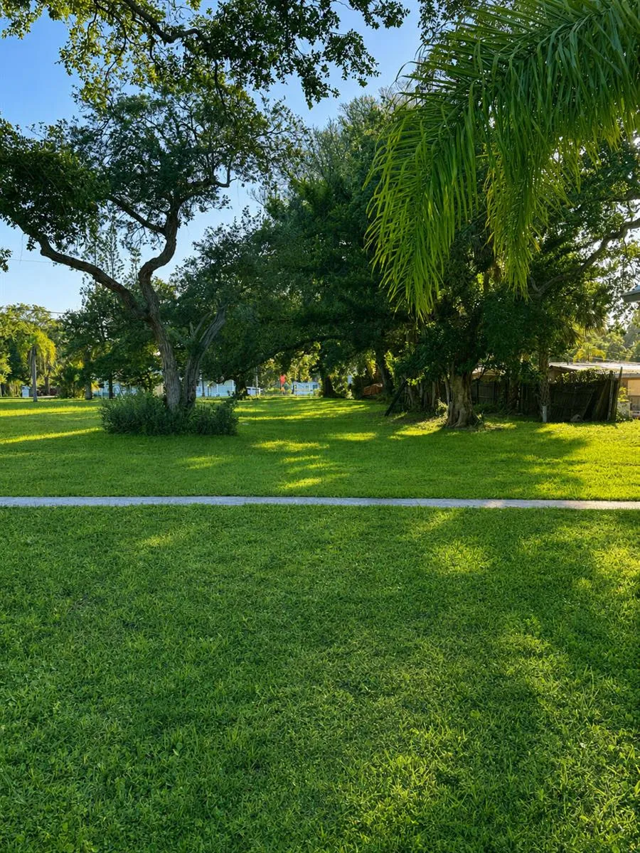 1026 Indian River Drive Sebastian, FL 32958