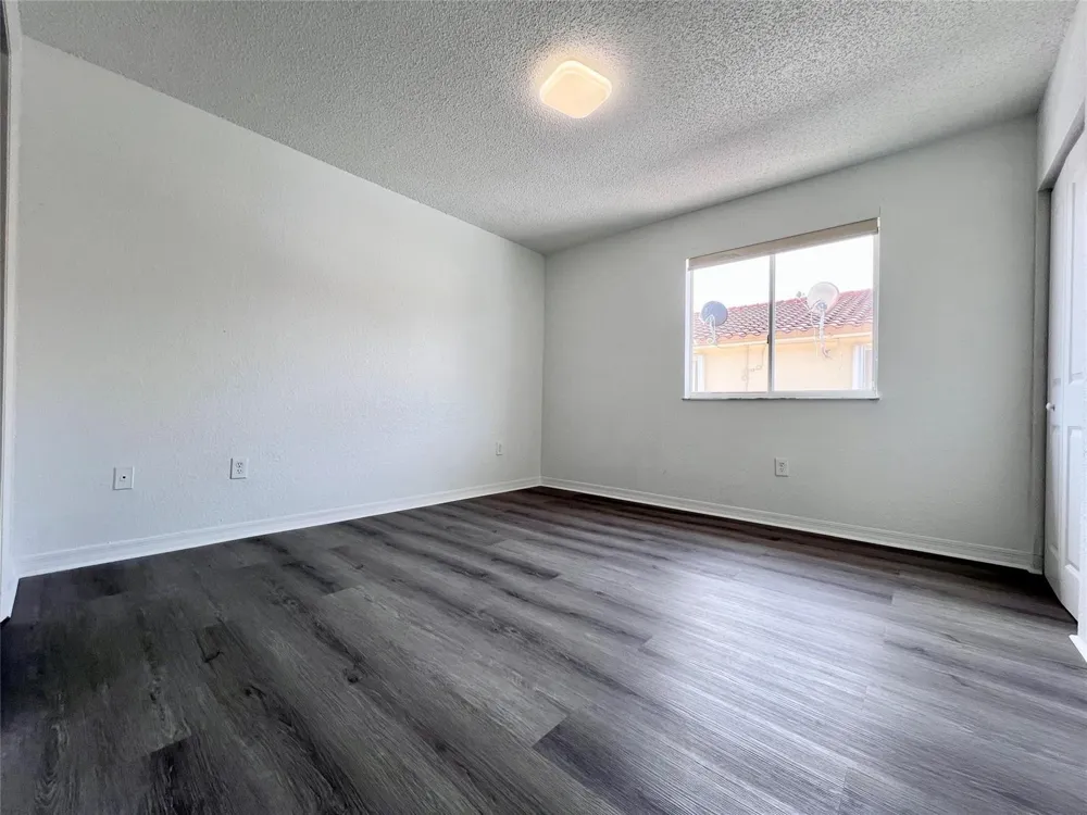 519 W 68th Street #4 Hialeah, FL 33014