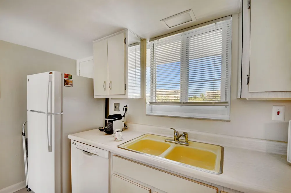 2505 S Ocean Boulevard #403 Palm Beach, FL 33480