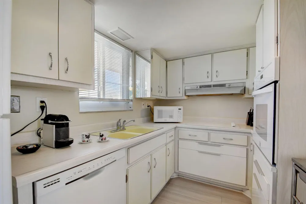 2505 S Ocean Boulevard #403 Palm Beach, FL 33480