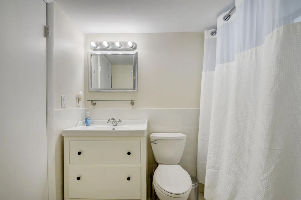 2505 S Ocean Boulevard #403 Palm Beach, FL 33480