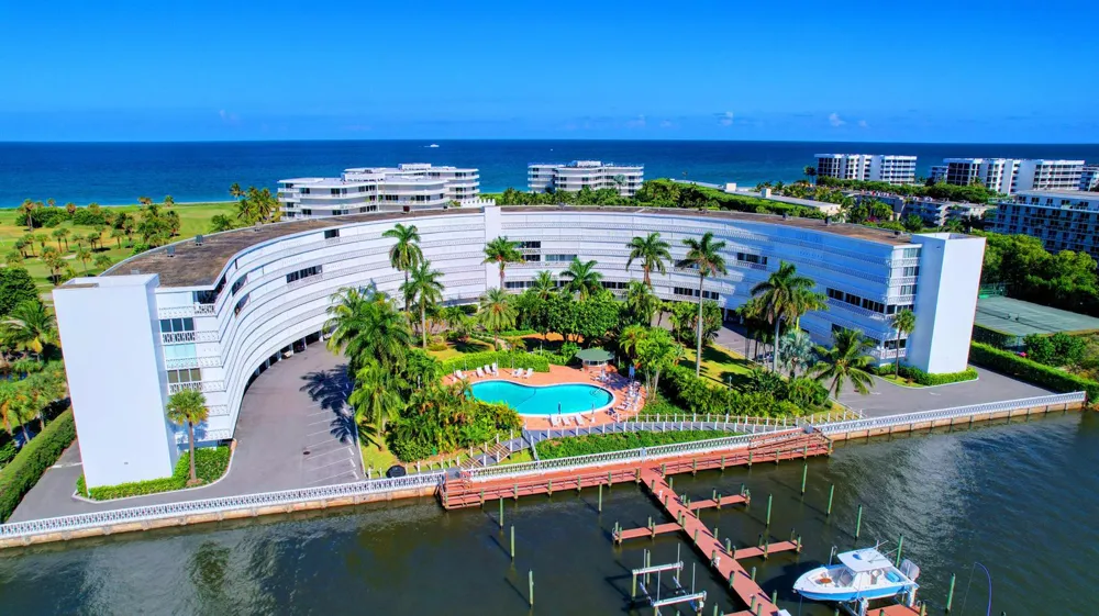 2505 S Ocean Boulevard #403 Palm Beach, FL 33480