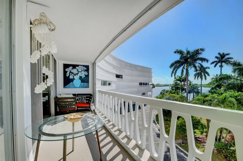2505 S Ocean Boulevard #403 Palm Beach, FL 33480