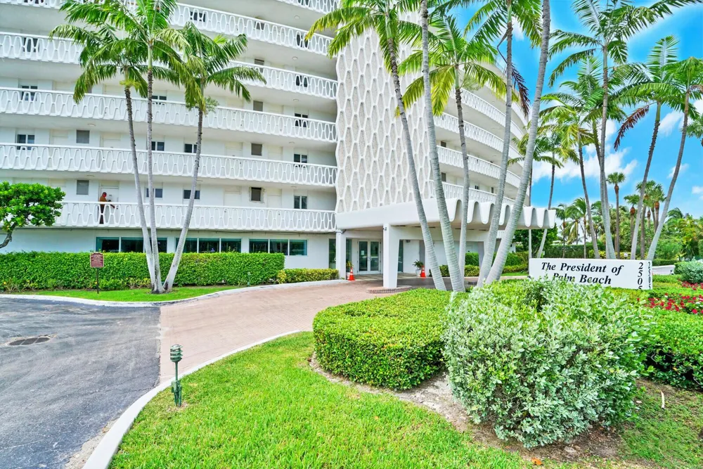 2505 S Ocean Boulevard #403 Palm Beach, FL 33480