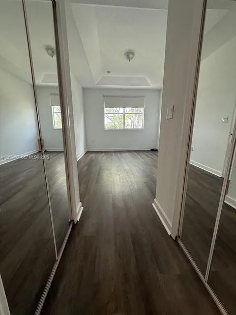 11419 NW 76th Ter Doral, FL 33178
