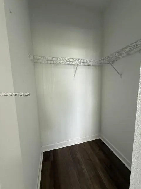 11419 NW 76th Ter Doral, FL 33178