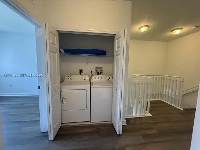 11419 NW 76th Ter Doral, FL 33178