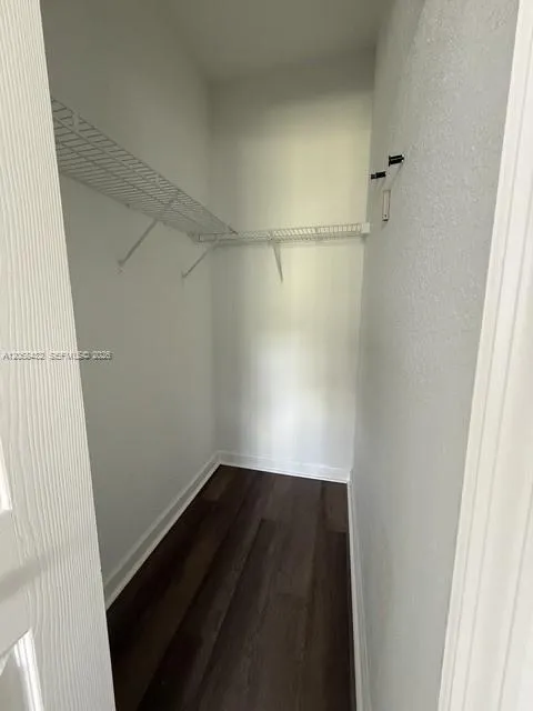 11419 NW 76th Ter Doral, FL 33178