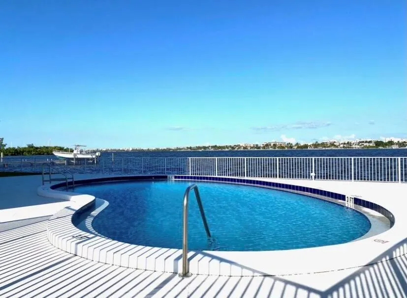 301 Croton Avenue #407 Lantana, FL 33462