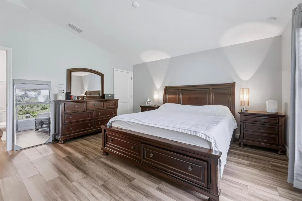270 BUZBY STREET SE Palm Bay, FL 32909