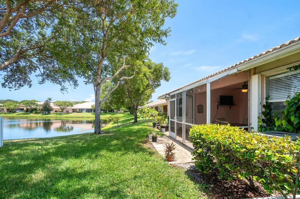 2473 S CORAL TRACE CIRCLE Delray Beach, FL 33445