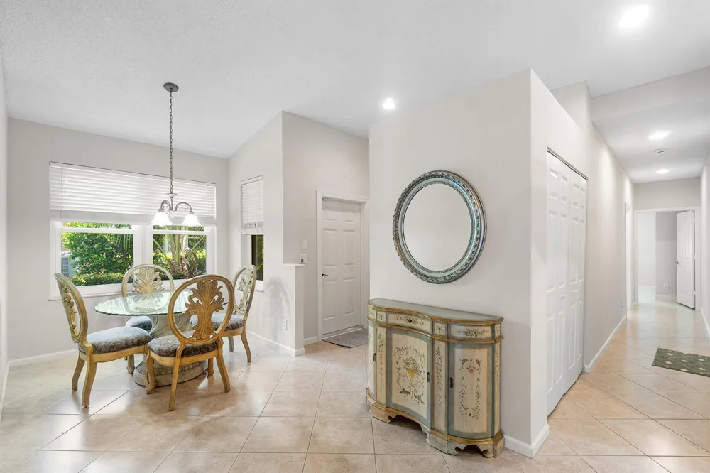 2473 S CORAL TRACE CIRCLE Delray Beach, FL 33445