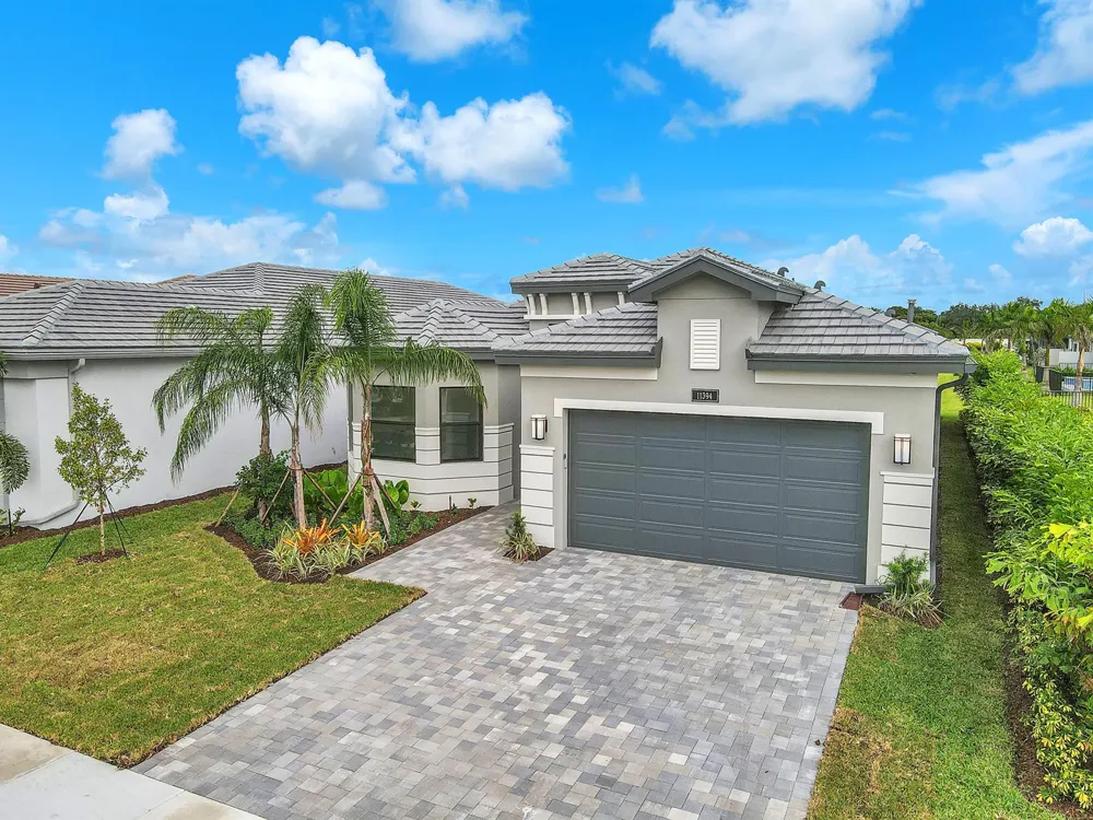 11394 VIRGINIA PINE COURT Boynton Beach, FL 33473