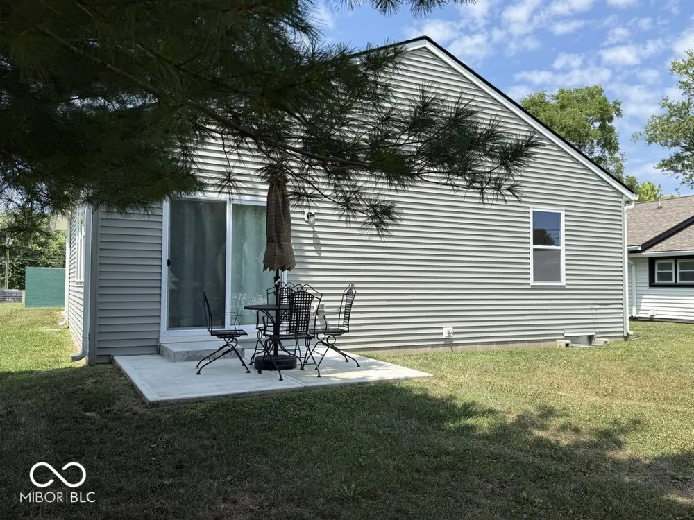 1279 S Marion Street Martinsville, IN 46151