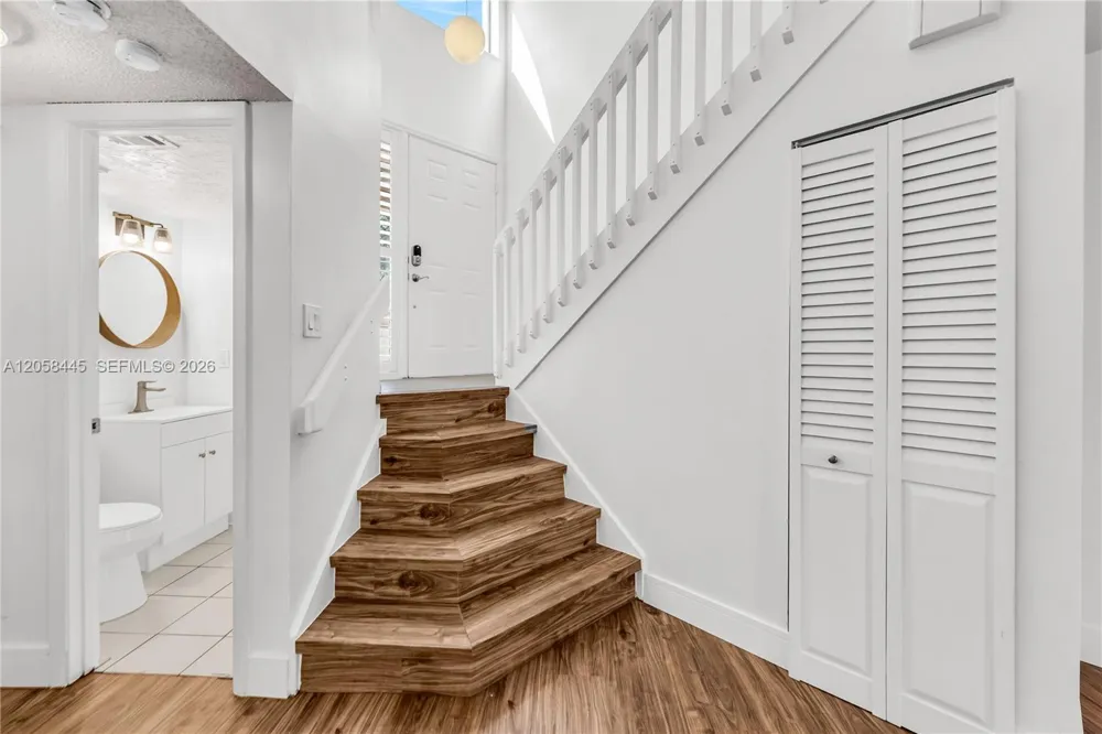 9005 W Sunrise Blvd #9005 Plantation, FL 33322