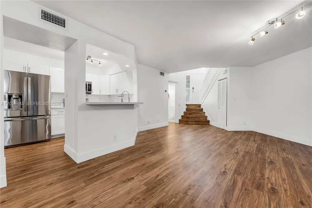 9005 W Sunrise Blvd #9005 Plantation, FL 33322
