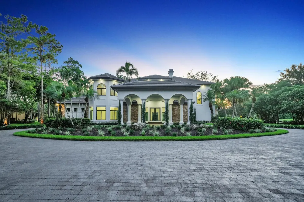 6041 NW 84th Terrace Parkland, FL 33067