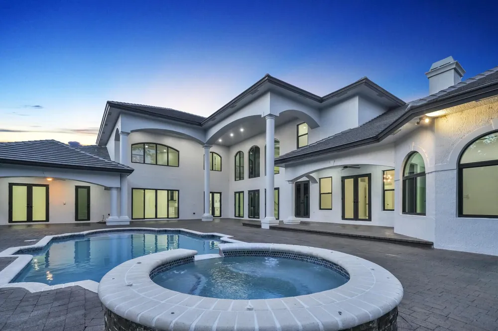 6041 NW 84th Terrace Parkland, FL 33067