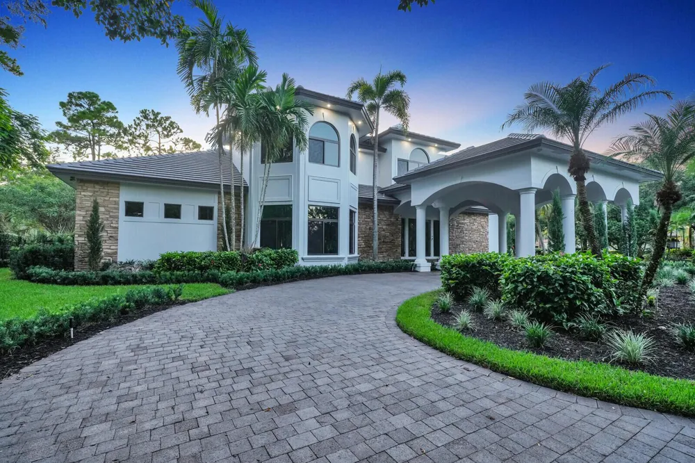 6041 NW 84th Terrace Parkland, FL 33067