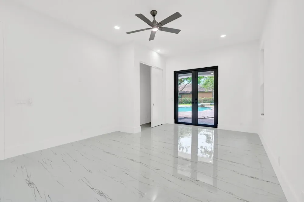 6041 NW 84th Terrace Parkland, FL 33067