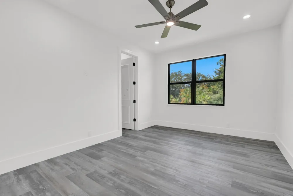 6041 NW 84th Terrace Parkland, FL 33067
