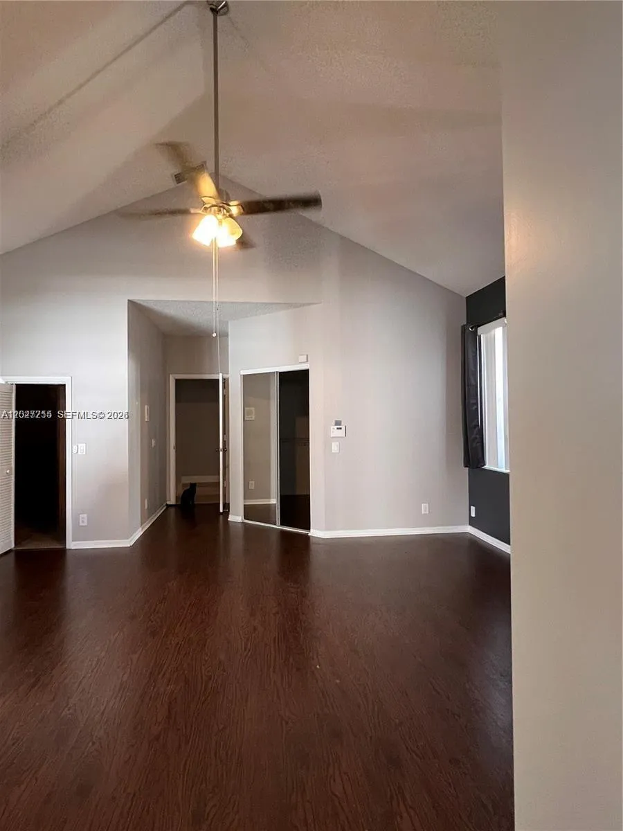 300 Cameron Dr Weston, FL 33326