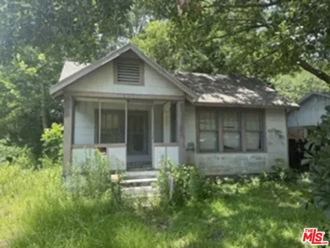 666 Ruth Street