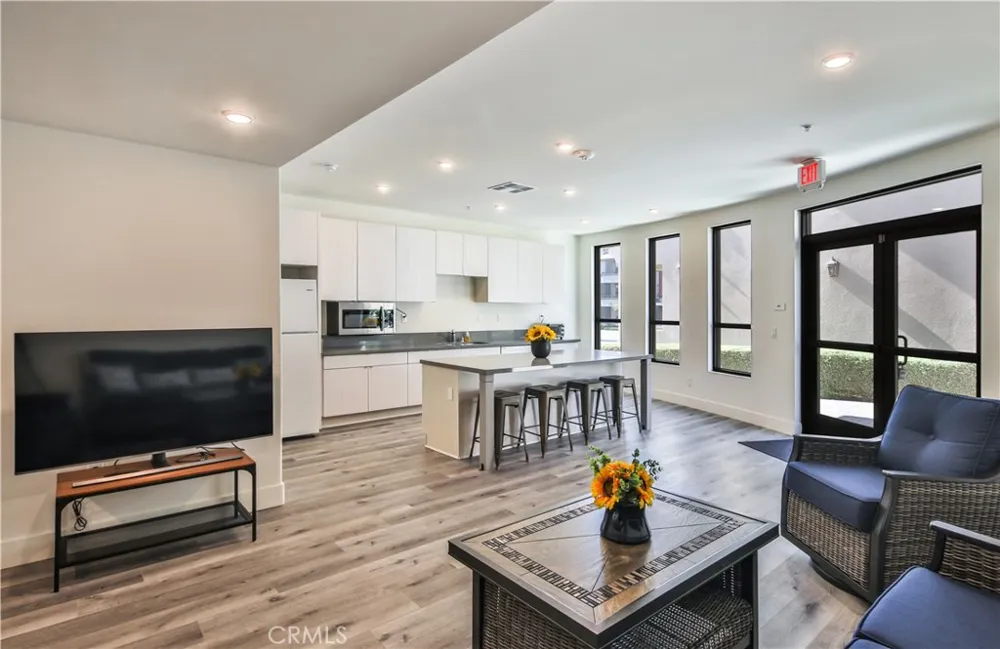 8951 Monte Vista Ave Montclair, CA 91763