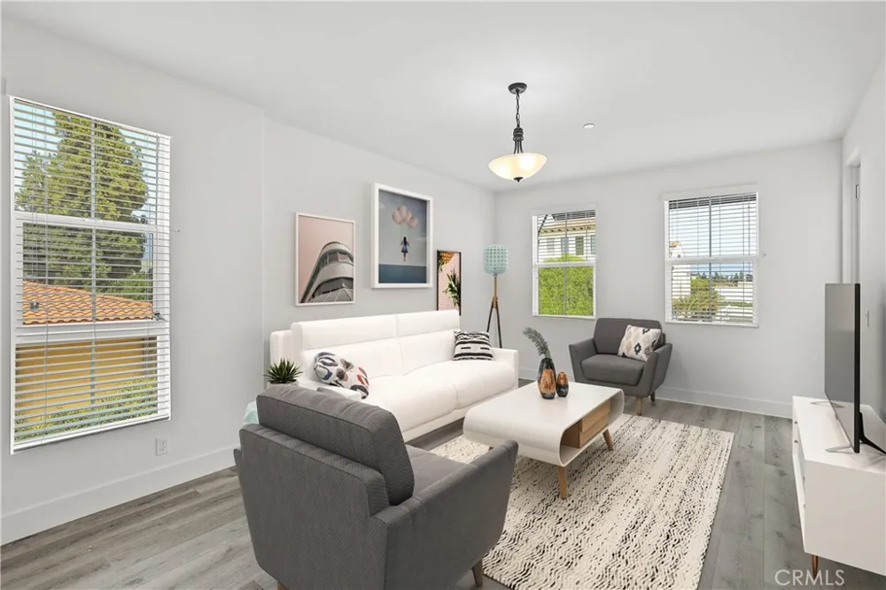 8951 Monte Vista Ave Montclair, CA 91763