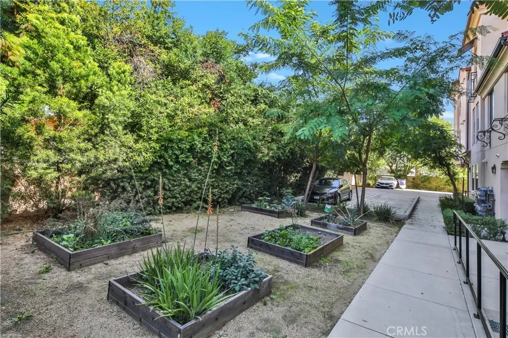 8951 Monte Vista Ave Montclair, CA 91763