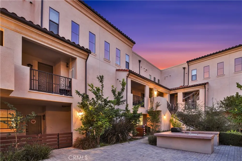 8951 Monte Vista Ave Montclair, CA 91763