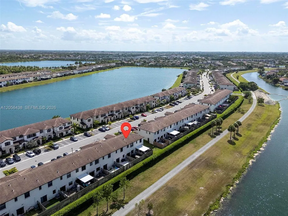 10085 SW 228th Ter Miami, FL 33190