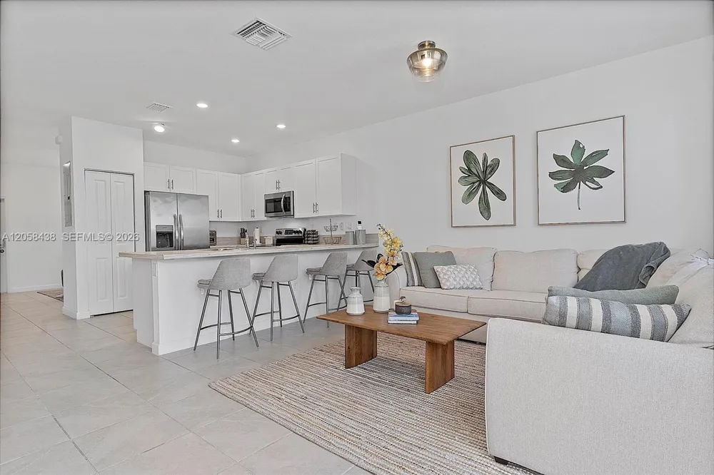 10085 SW 228th Ter Miami, FL 33190