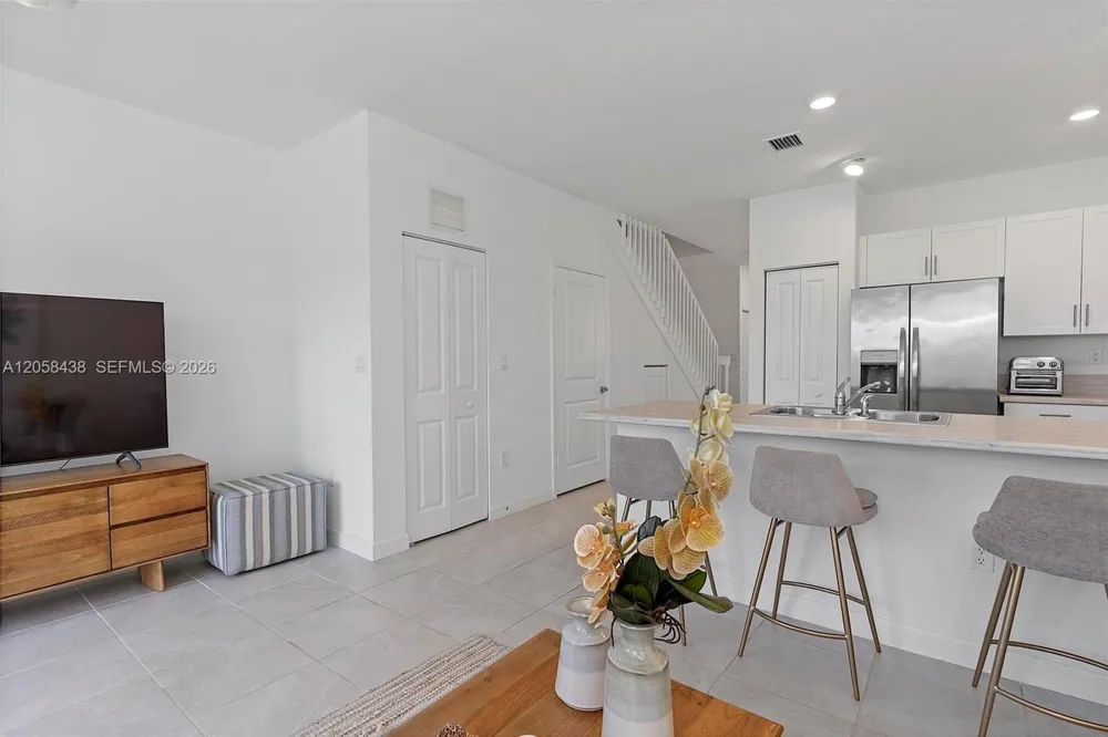 10085 SW 228th Ter Miami, FL 33190