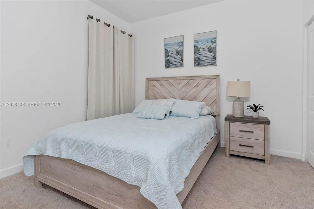 10085 SW 228th Ter Miami, FL 33190