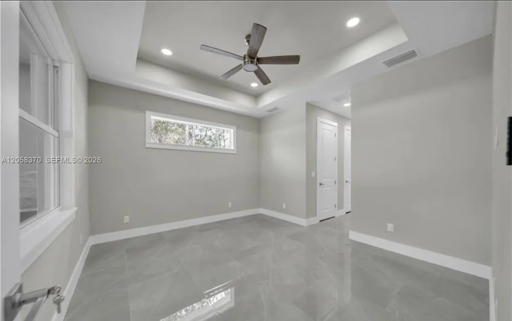 4205 NORA Lehigh Acres, FL 33976