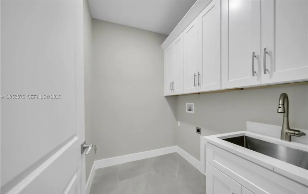 4205 NORA Lehigh Acres, FL 33976