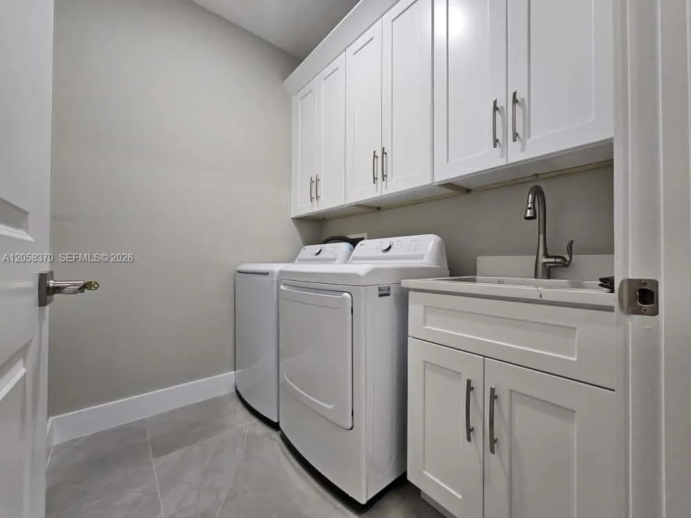 4205 NORA Lehigh Acres, FL 33976