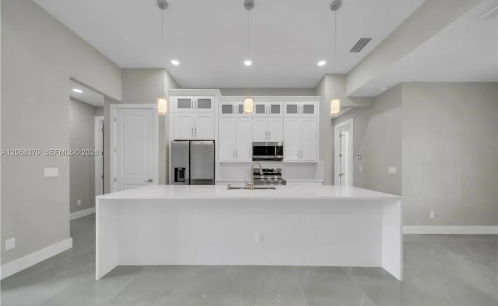 4205 NORA Lehigh Acres, FL 33976