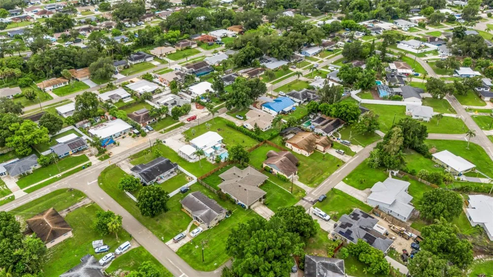 3209 PAFKO DRIVE Sarasota, FL 34232