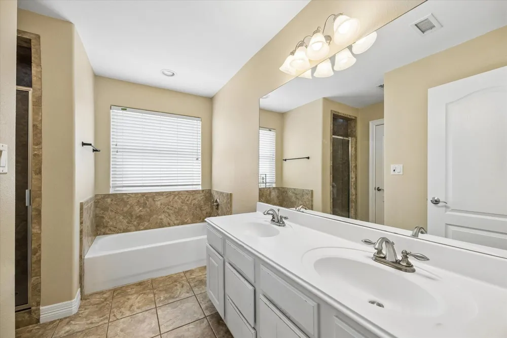 1717 Eagle Lake Road Sealy, TX 77474