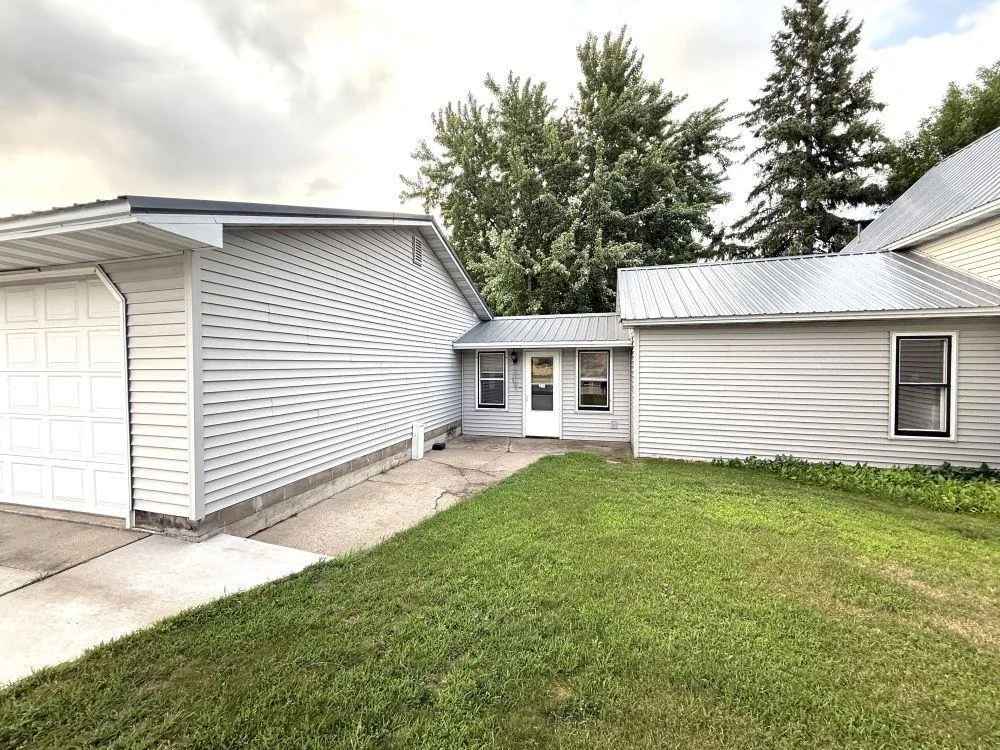 101 E Birch Avenue Frazee, MN 56544