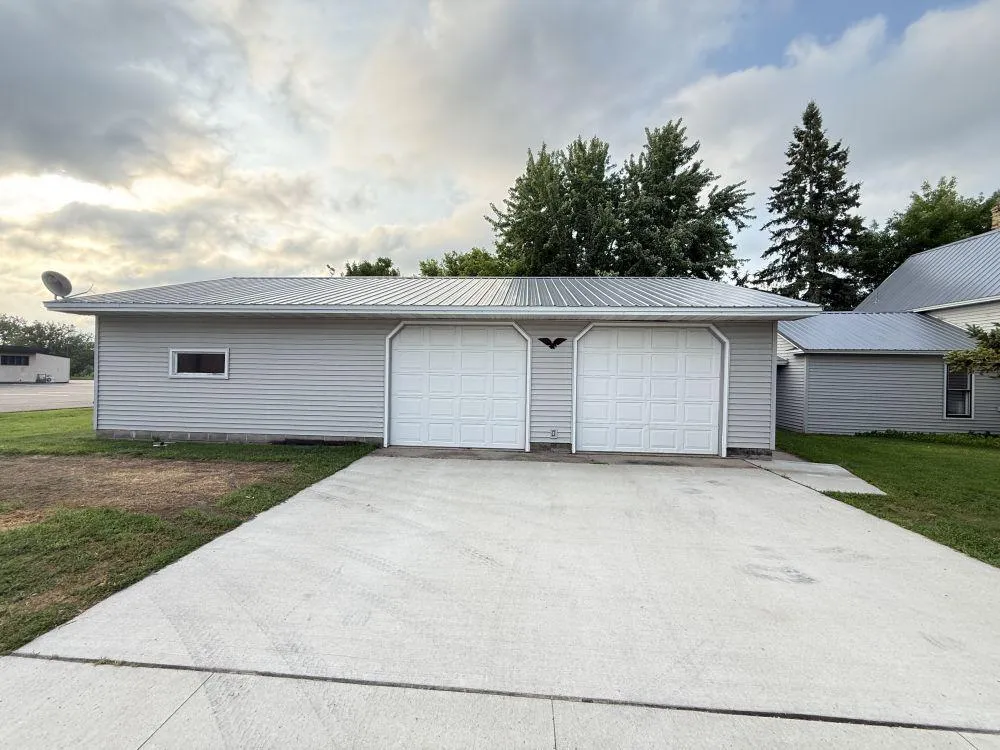 101 E Birch Avenue Frazee, MN 56544