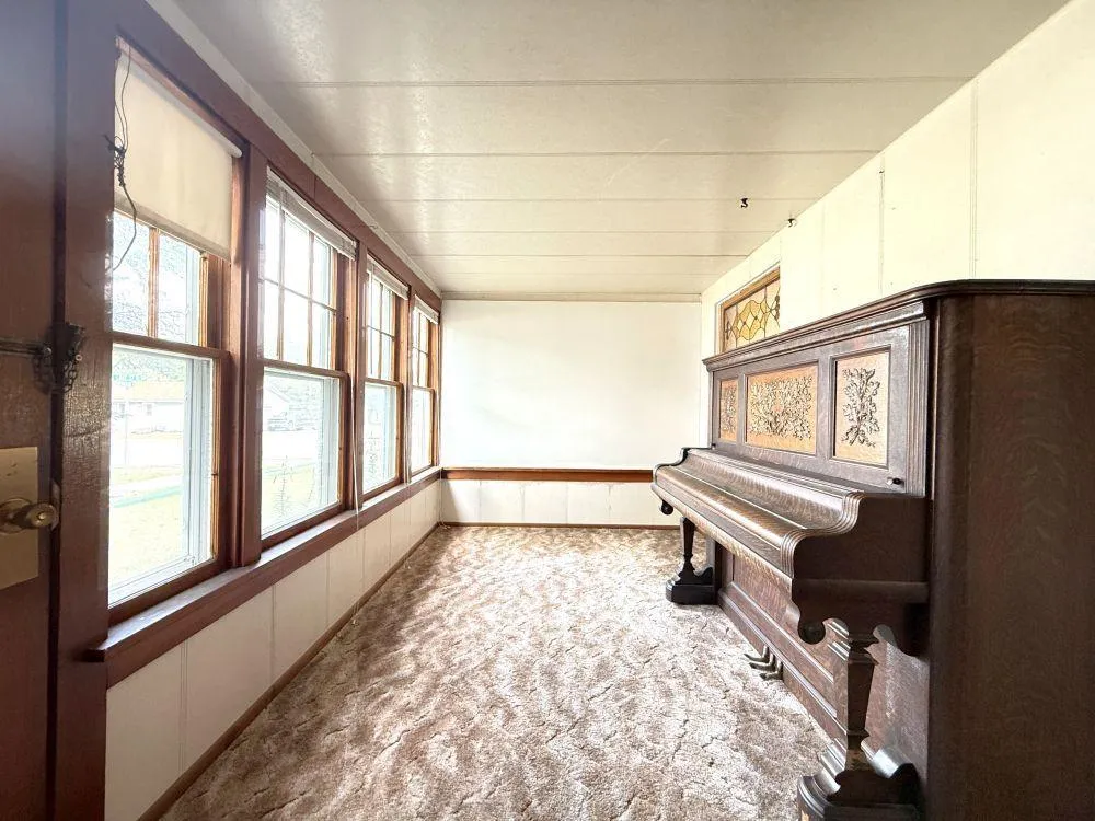101 E Birch Avenue Frazee, MN 56544