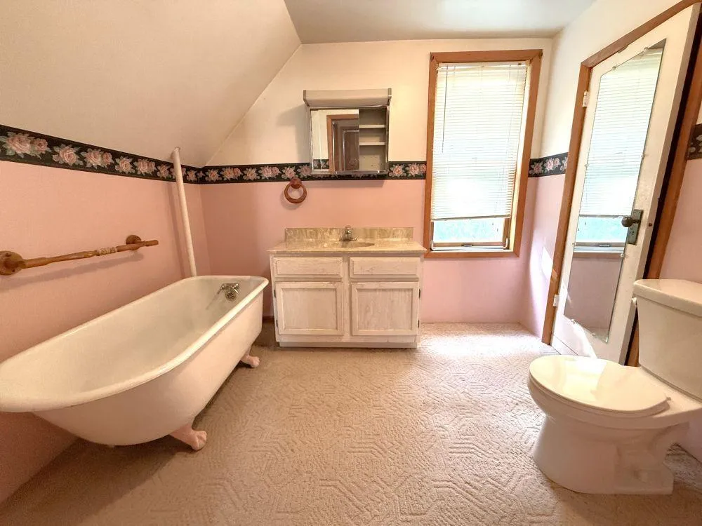 101 E Birch Avenue Frazee, MN 56544