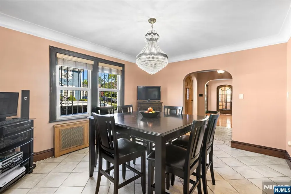 900 79th North Bergen, NJ 07047