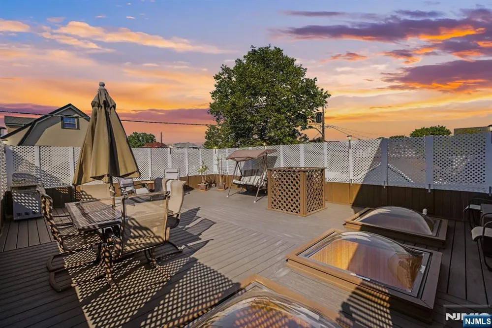 900 79th North Bergen, NJ 07047