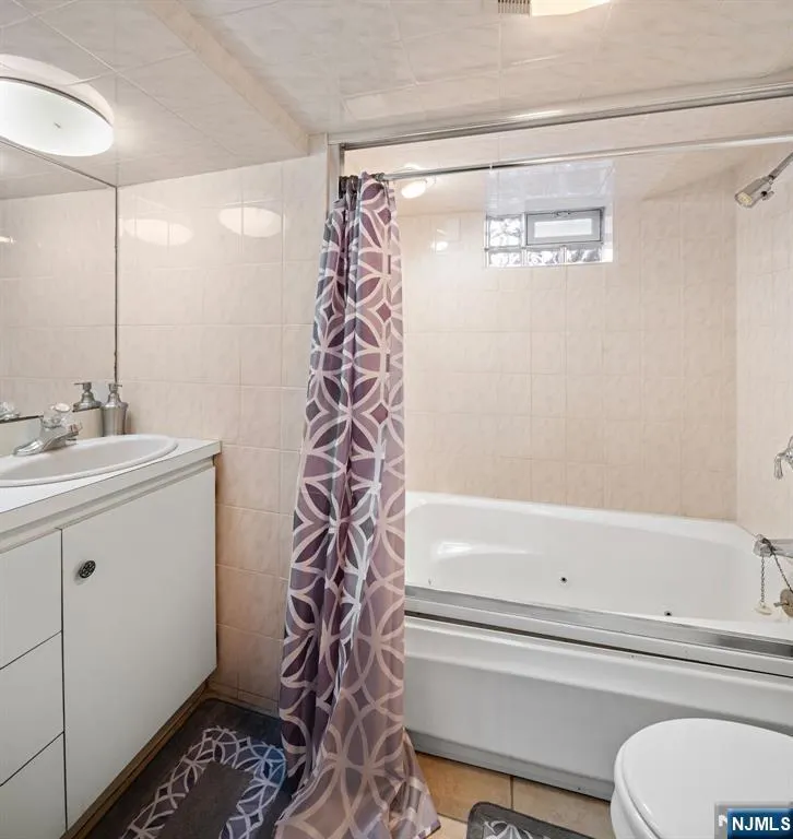 900 79th North Bergen, NJ 07047